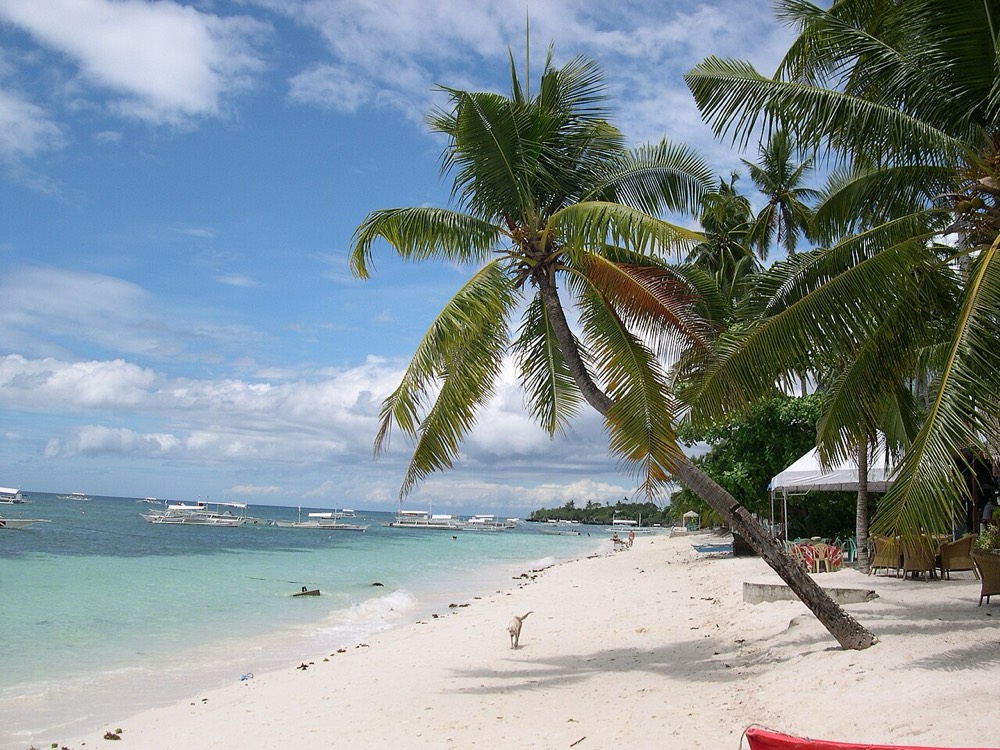 Alona Beach, Panglao Island, Bohol — turquoise water and white sand near Alburquerque